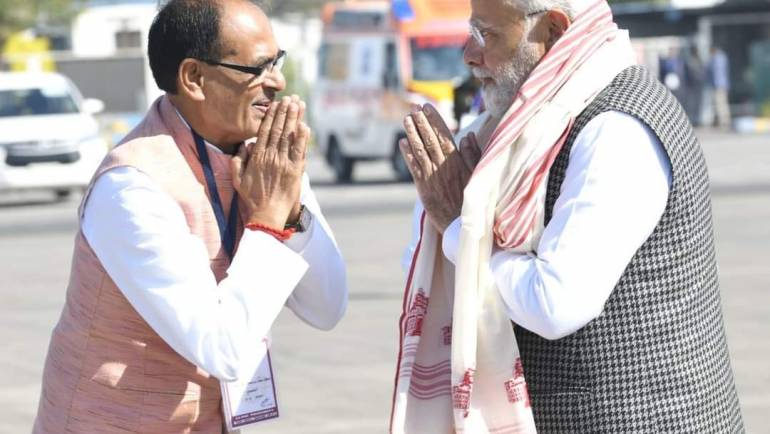 प्रवासी भारतीय दिवस पर पधारे देश के यशस्वी प्रधानमंत्री जी का माननीय मुख्यमंत्री जी द्वारा स्वागत………